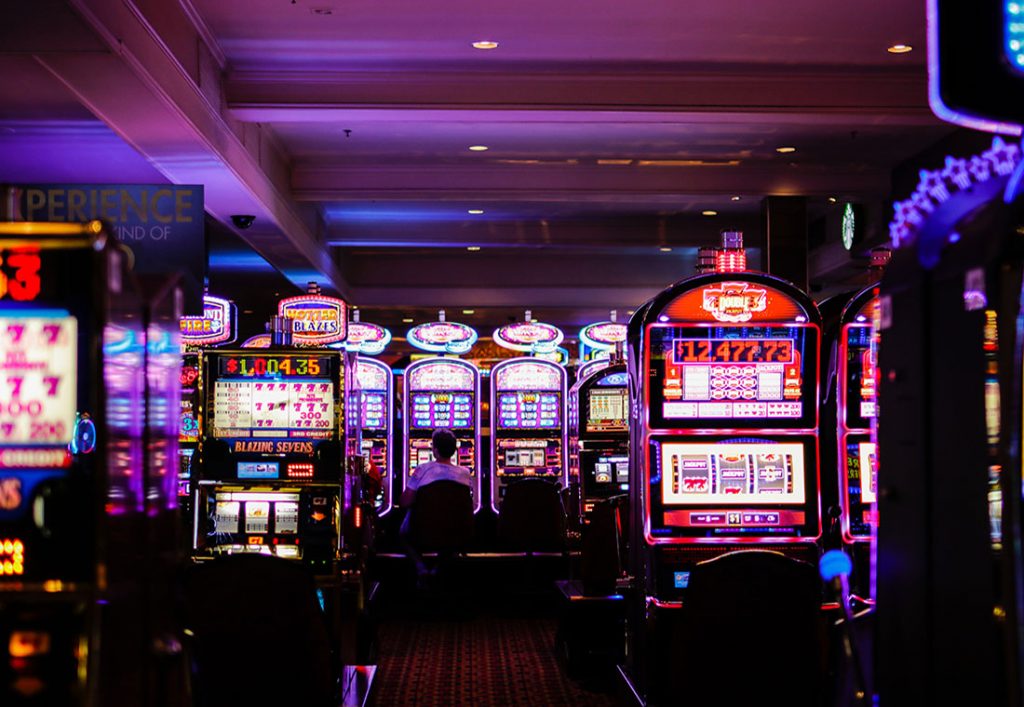 Win on Web Slot Machine